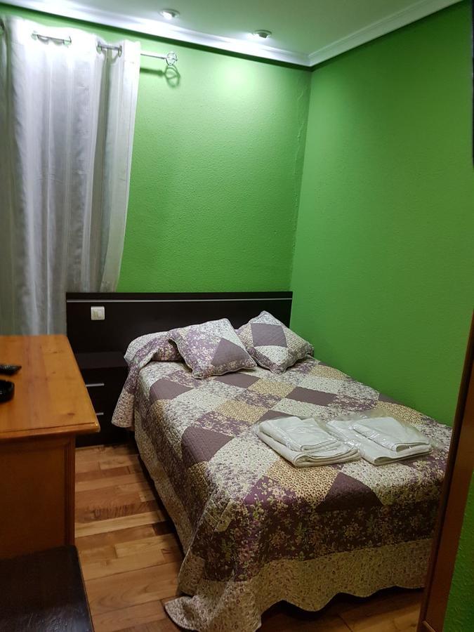 Hostal Los Nogales กันกัส เดล นาเซอา ภายนอก รูปภาพ